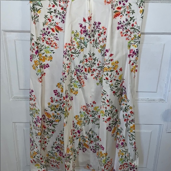 Madison Leigh Floral Dress - Picture 5 of 7